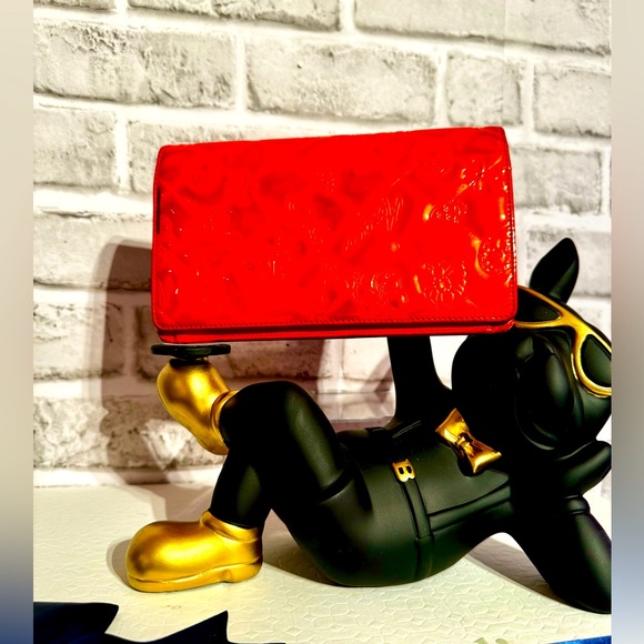 CHANEL Long Wallet Icon Tangerine Patent Bi-Fold Wallet Zip and Card Slots - Picture 1 of 13